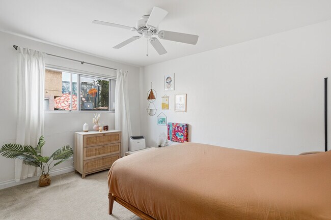 Foto del edificio - 3815 3rd Ave