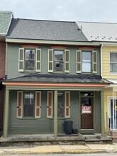 Building Photo - 248 E Market St