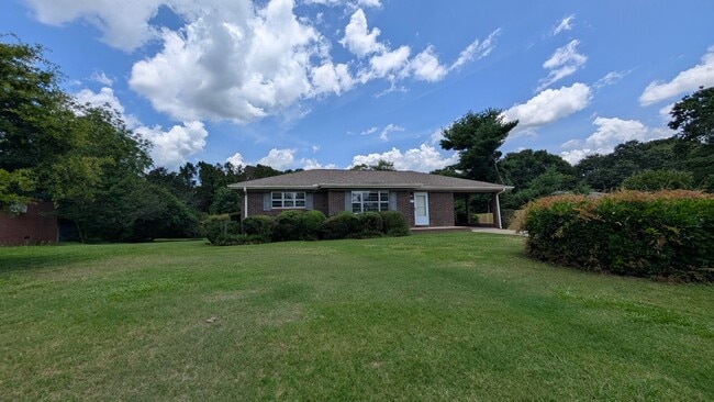 Foto del edificio - Traditional Brick Ranch Home for Lease | 3...