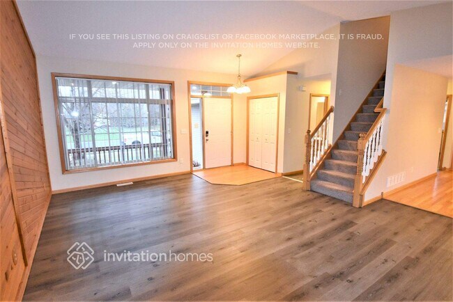 Foto del edificio - 10235 Kali Ave NE