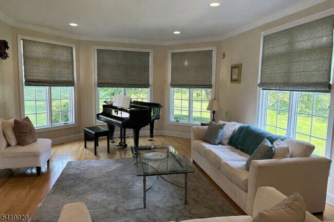 Foto del edificio - 104 Darren Dr