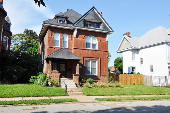 Building Photo - 3103 Shenandoah Ave