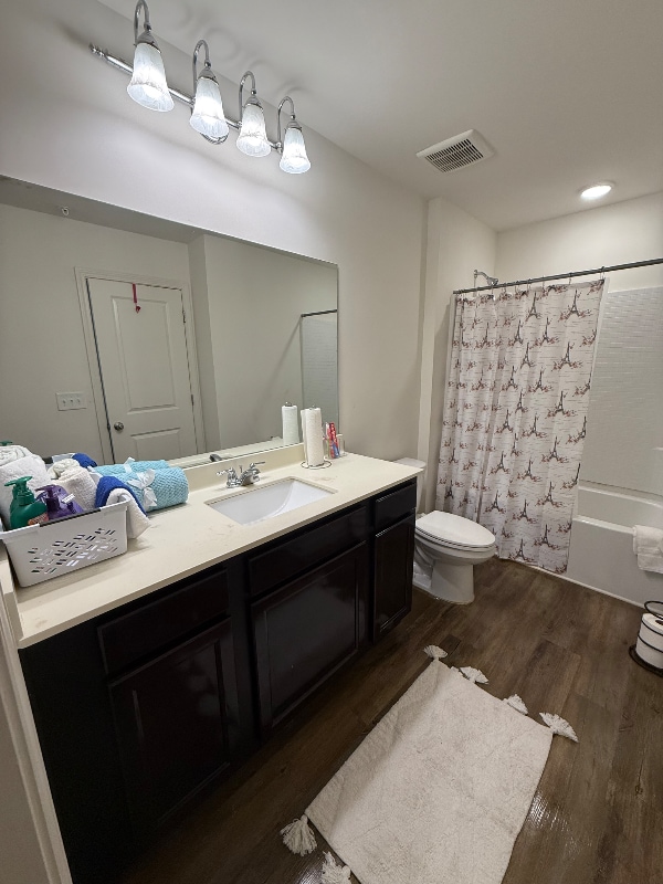 Building Photo - 11912 Fuller St