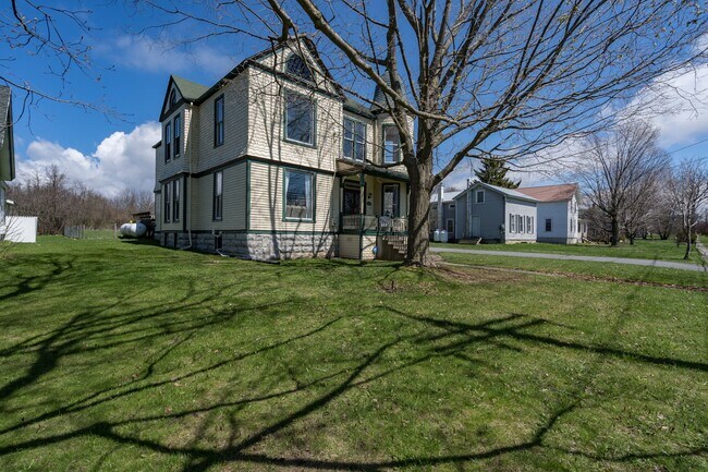 Building Photo - 11853 NY-12E