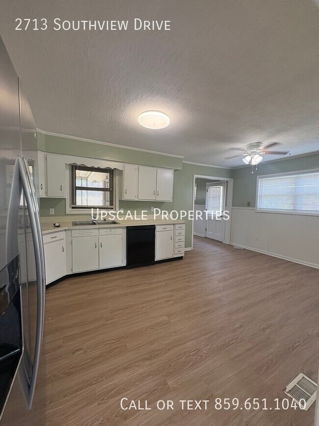 Foto del edificio - 2713 Southview Dr