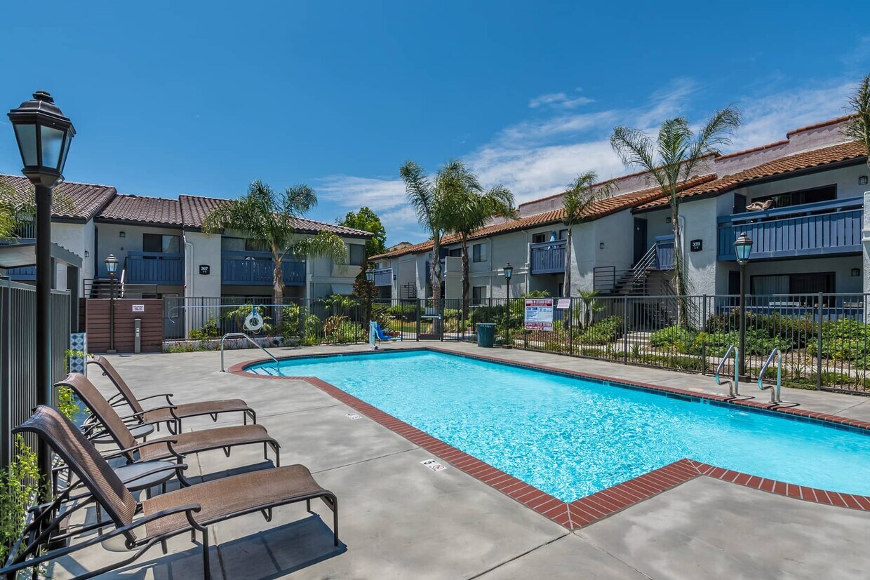 Villas And Overlook At Wood Ranch Apartments Simi Valley Villas And Overlook At Wood Ranch Apartments Simi Valley