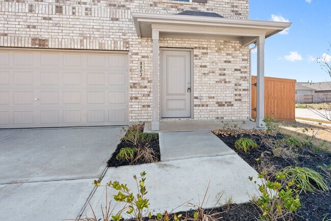Foto del edificio - 1102 Rustic Willow Dr