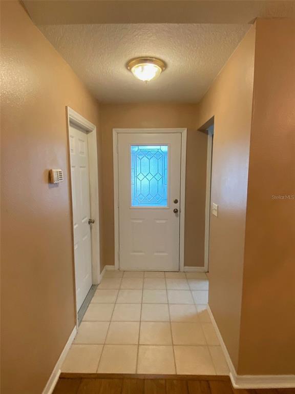Building Photo - 1533 Golden Palm Cir