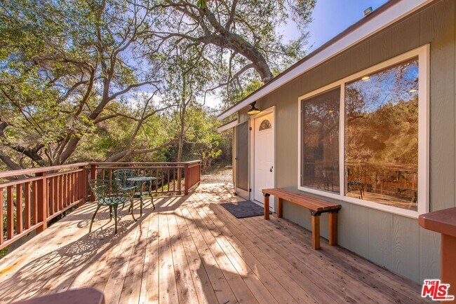 Building Photo - 800 N Topanga Canyon Blvd