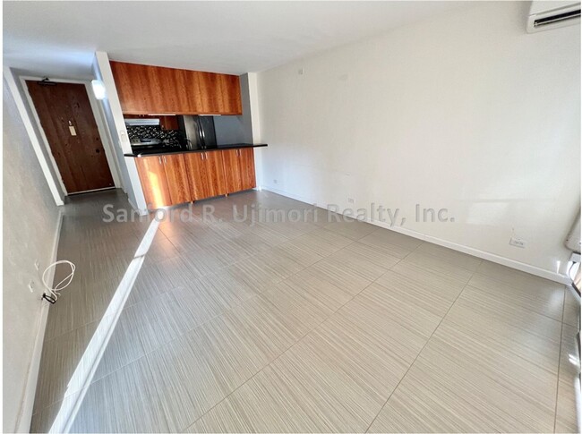Building Photo - koa5b