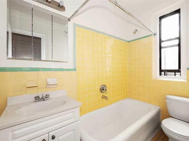 Foto del edificio - 2965 Decatur Ave