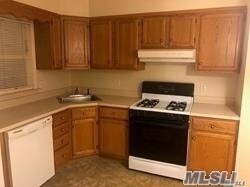 Foto del edificio - 582 Rockaway Ave