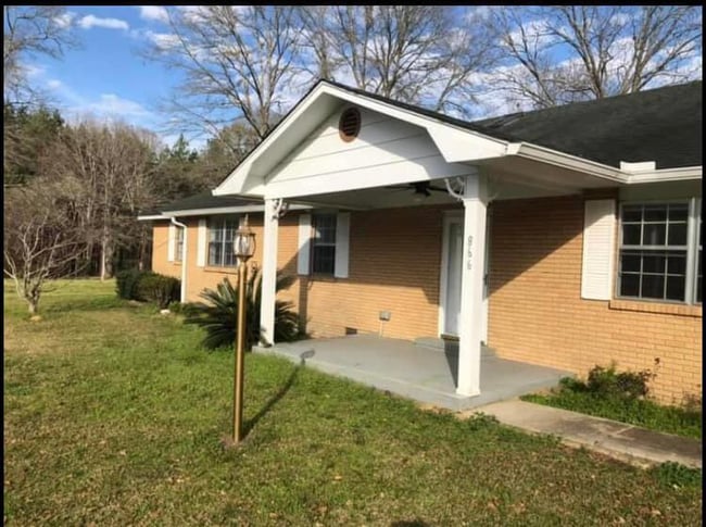 Building Photo - 866 Macedonia Rd