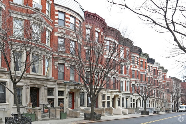 Building Photo - 469 W 141st St