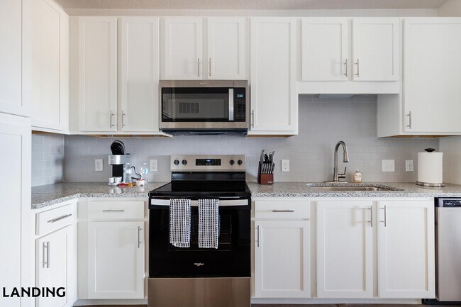 Building Photo - 12020 Brush Hl Rd