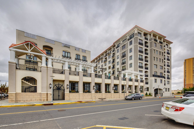 Building Photo - 1501 Ocean Ave
