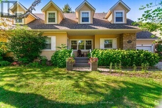 Building Photo - 43 Ravina Crescent
