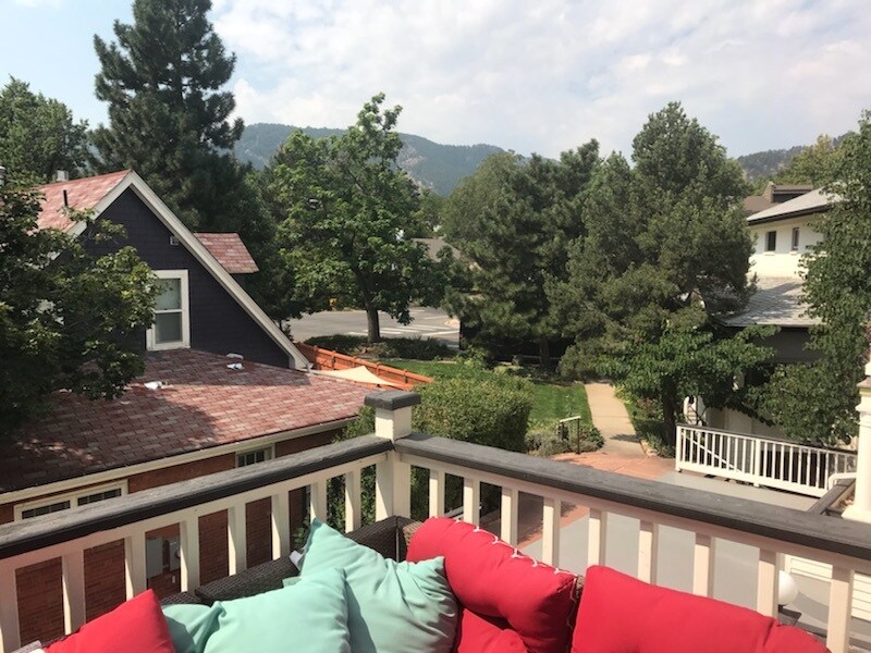 Foto principal - 2444 9th St