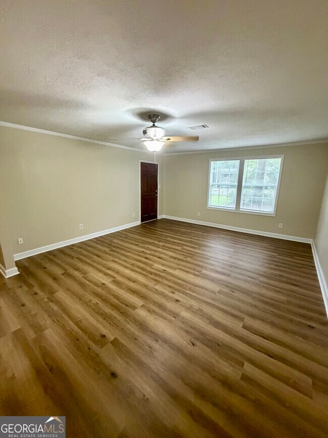 Foto del edificio - 513 Cherokee Ct