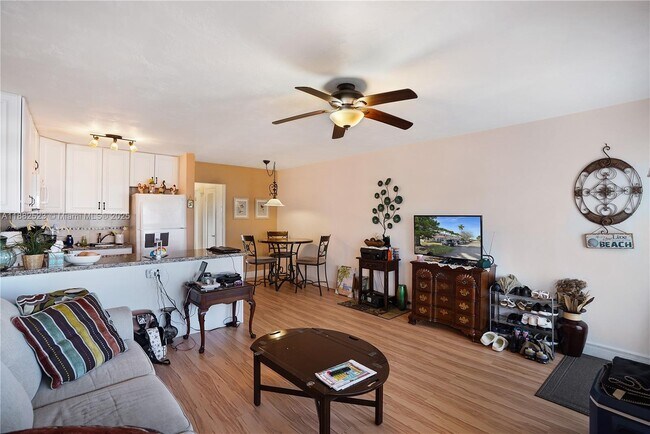 Foto del edificio - 1000 SW 11th Ave