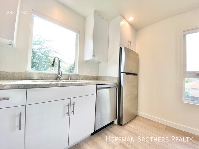 Foto del edificio - 3245 Drew St