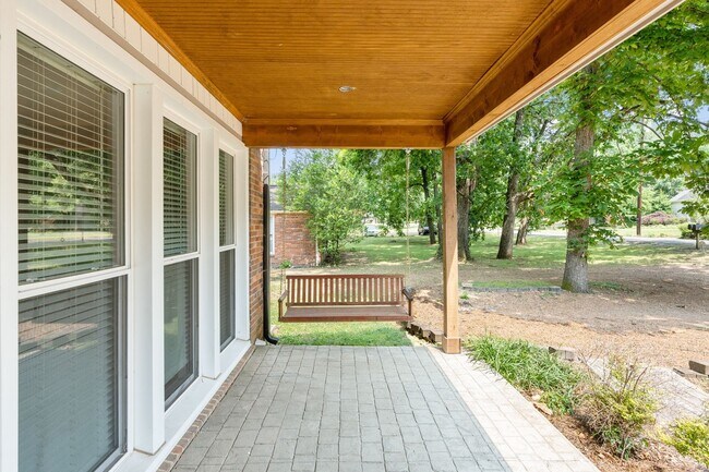 Foto del edificio - 4006 Auburn Ln