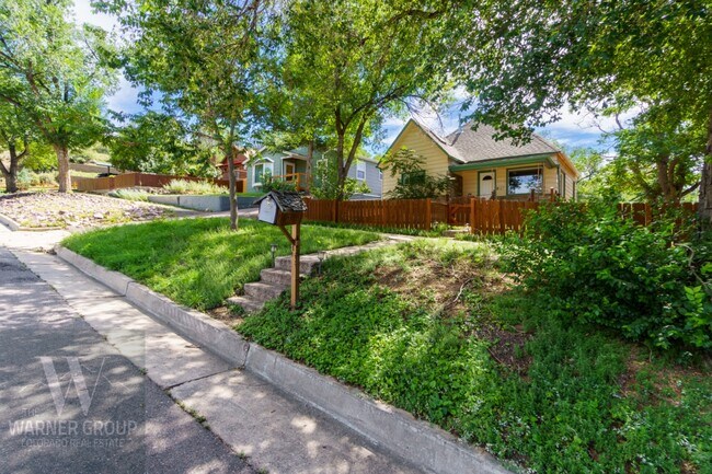 Photo - 127 N 13th St House