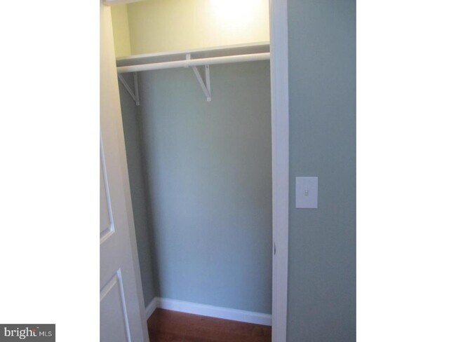 Foto del edificio - 1239 N 28th St