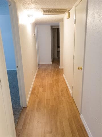 Foto del edificio - 8560 Park Ln