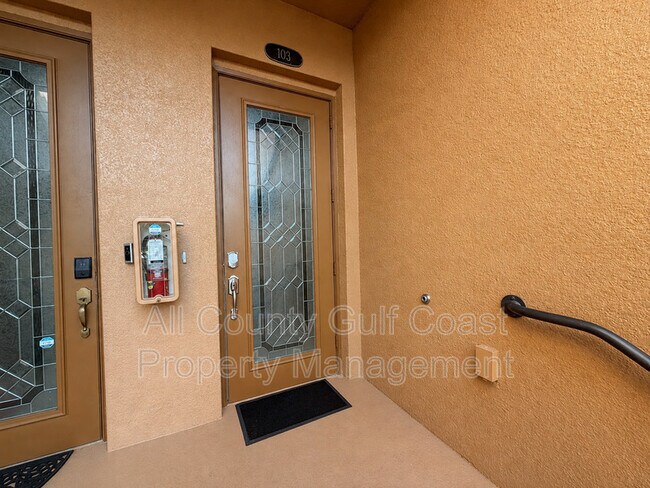 Building Photo - 211 Red Fox Ct