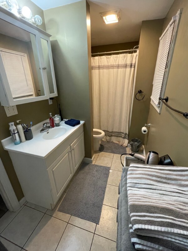 Foto del edificio - 455 Dry Creek Rd