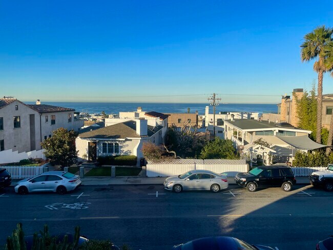 Foto del edificio - 1714 Monterey Blvd