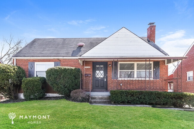 Building Photo - 9340 Comstock Dr