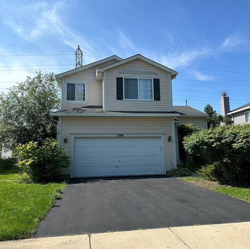 1386 Almaden Ln, Gurnee, IL 60031 House Rental in Gurnee, IL