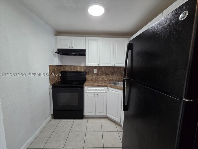Building Photo - 4550 NW 9th St