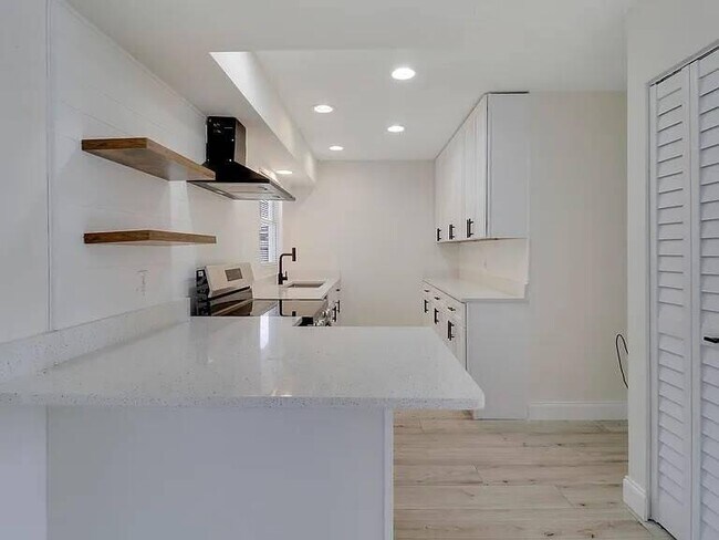 Foto del edificio - 2558 SW Chestnut Ln