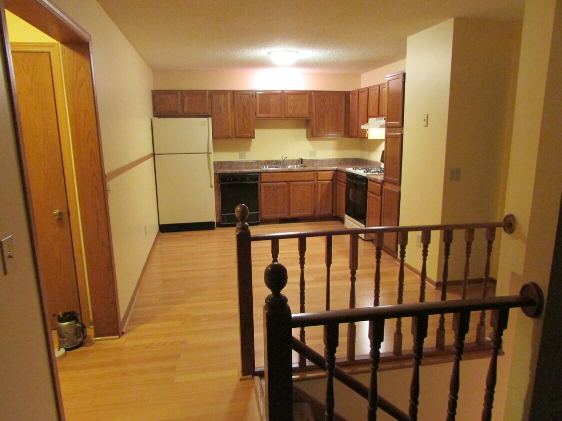 Kitchen from Liv rm upper level - 2040 108th Ln NW