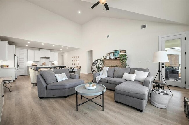 Foto del edificio - 997 Sage Thrasher Cir