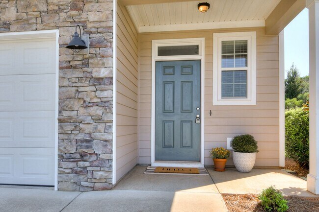 Foto del edificio - 983 Glenhaven Dr