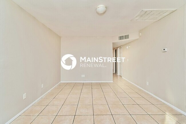 Building Photo - 3 Bedroom Pet-Friendly Home in Tucson, AZ ...