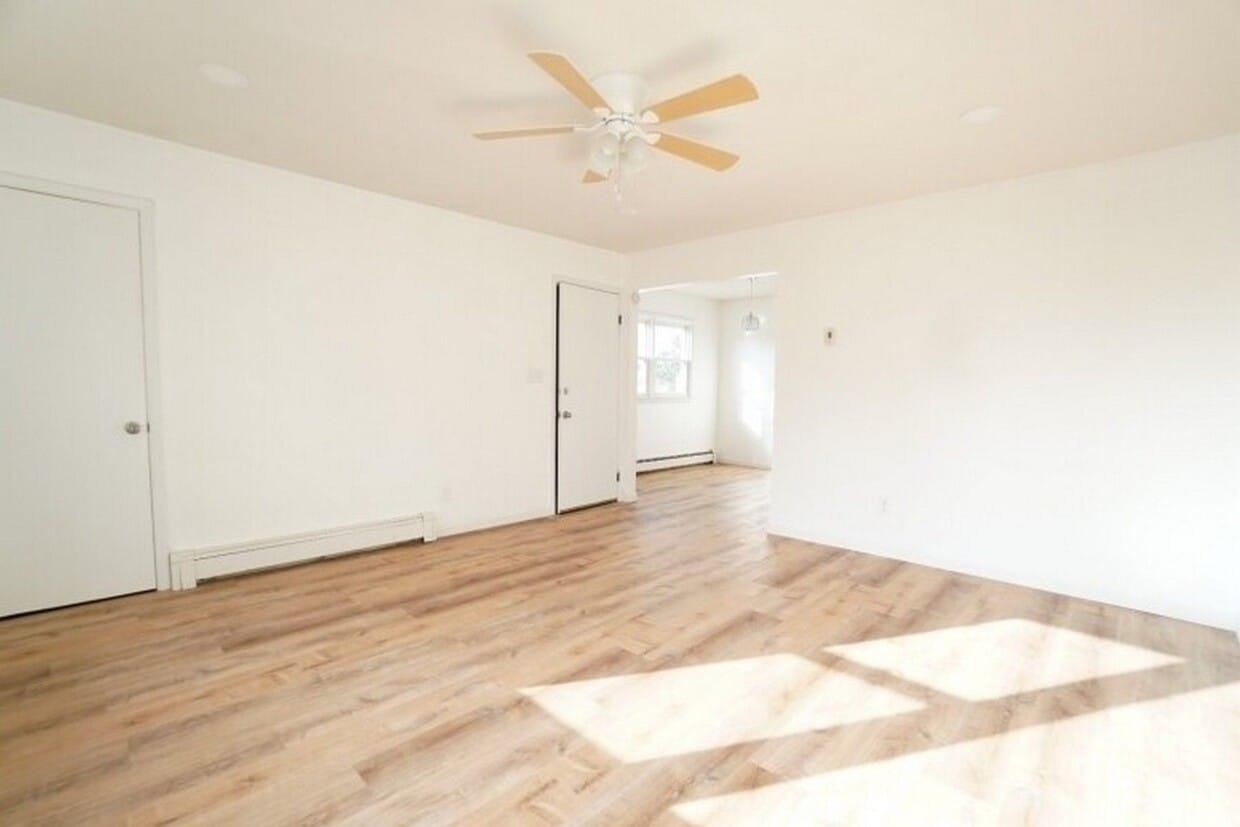 Photo - 273 Hoover Ave (Bloomfield, NJ)