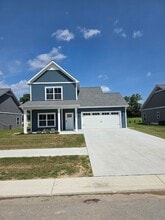 Building Photo - 8236 Oak Shade Cir