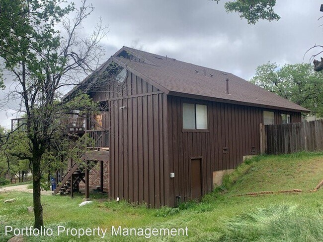Building Photo - 3 br, 3 bath House - 21612 SUNNYBROOK DR