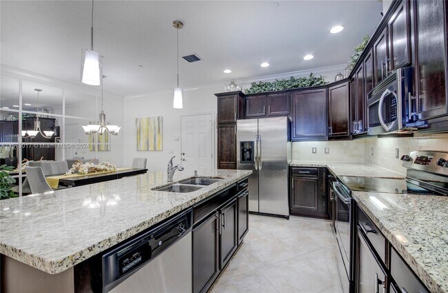 Building Photo - 2913 Tortola Way