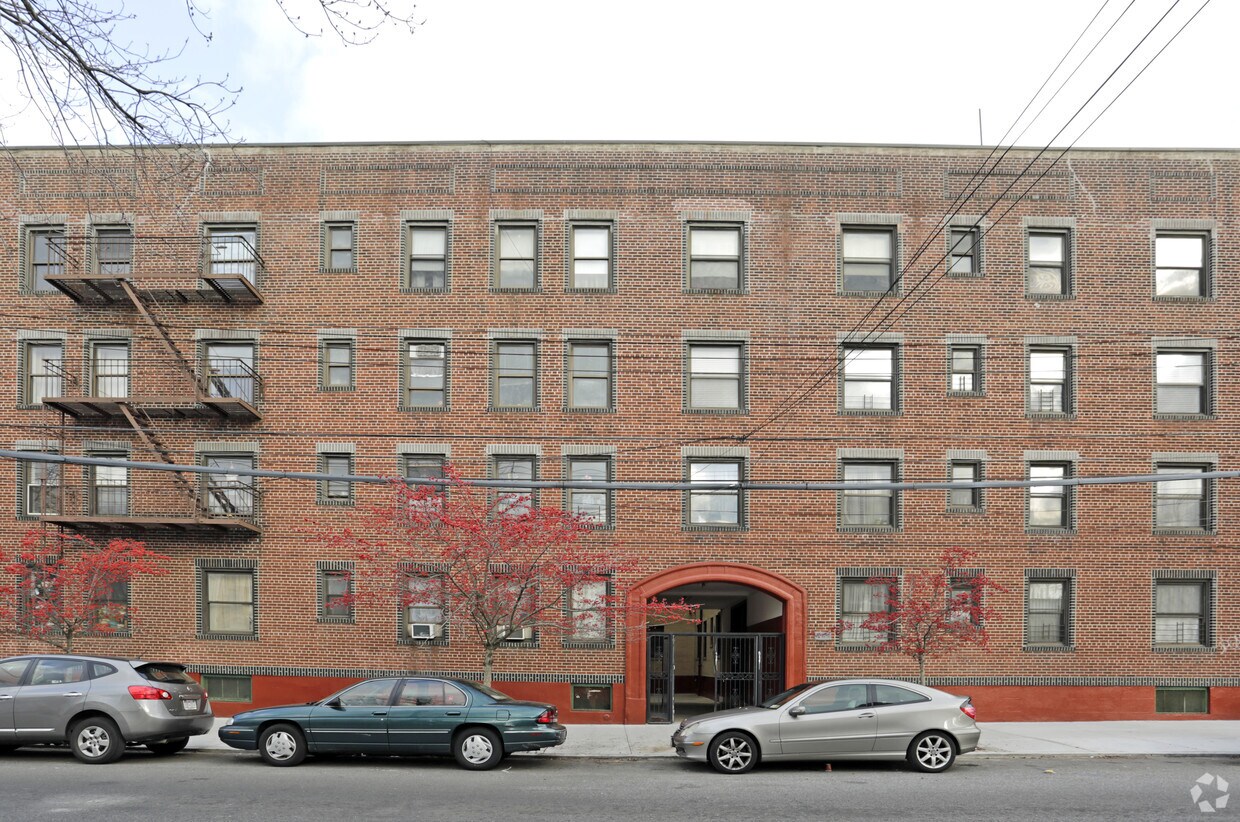 Building Photo - 87-17 102nd St