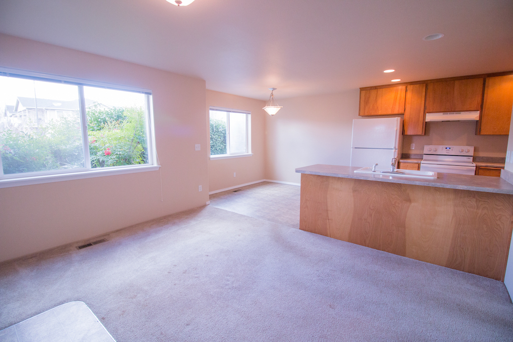 Primary Photo - Nice Juniper Ridge 2 Bed 2 Bath Upstairs A...