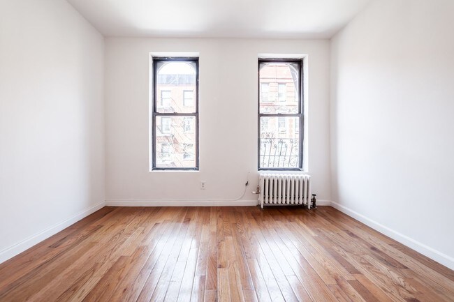 Foto del edificio - 174 Thompson St