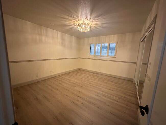 Foto del edificio - 1721 Haynes Ln