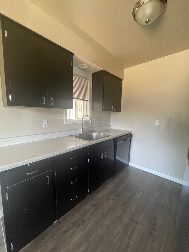 Foto del edificio - 10502 NE 8th St