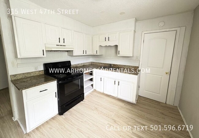 Foto del edificio - 315 W 47th St